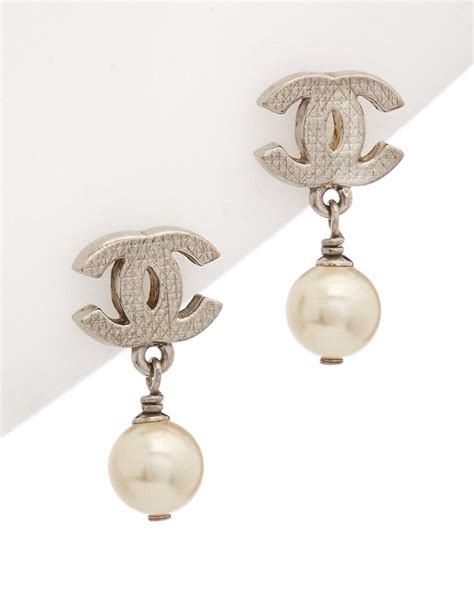 chanel earrings new collection 2018|chanel earrings official site.